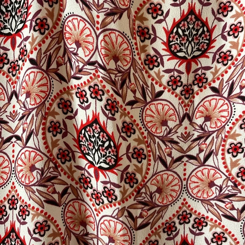 Loft Top - Picture 2 of 7